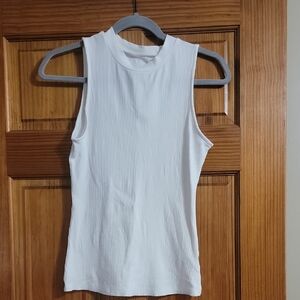 Sleeveless Shirt